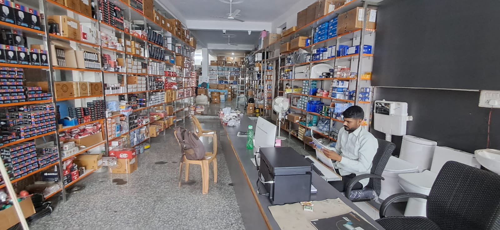 b6f32eff-4f06-4641-8b1f-417efad6161c