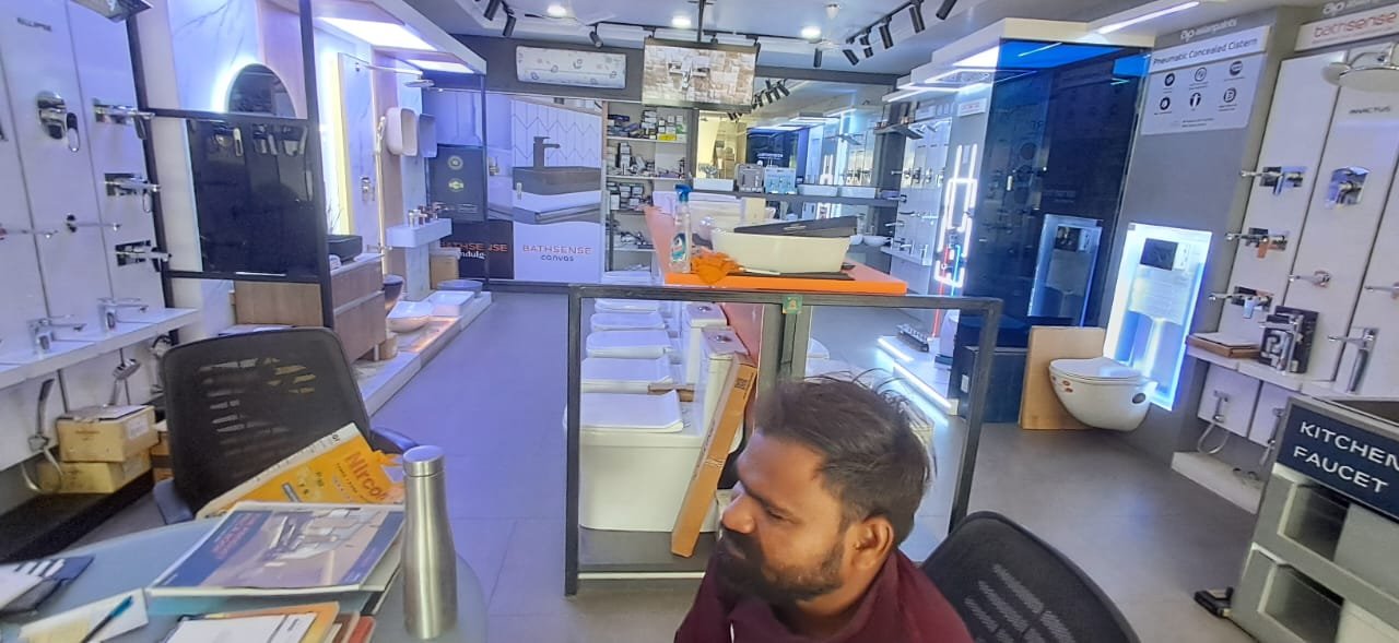 8eda2570-72c5-413d-9460-1c1123ac1166